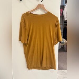 Vuori Brown Short Sleeve Tee Soft Crew Neck
